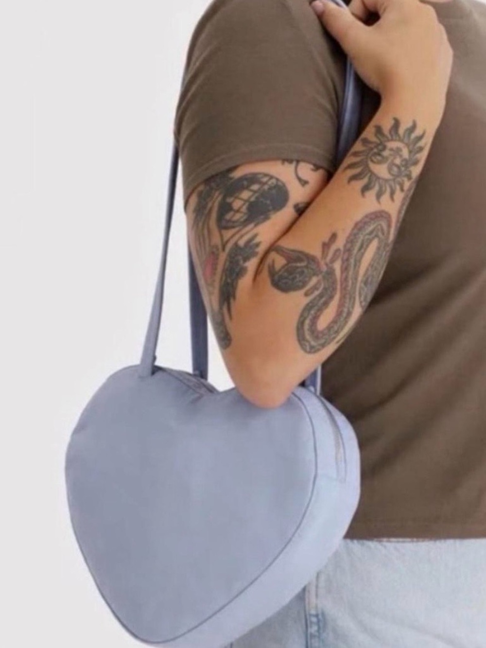 BAGGU Nylon Heart Bag in Mist Sold Out Summer Cute